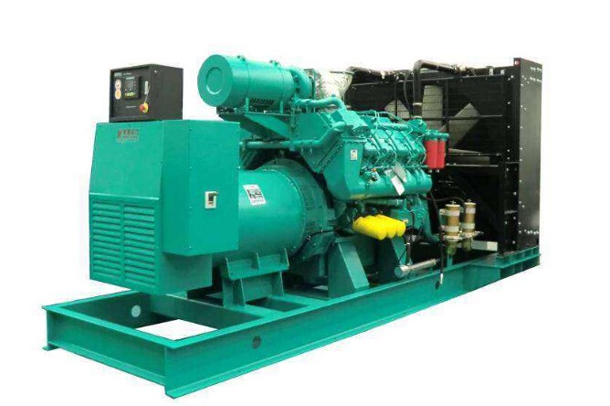 蒸湘科克300kw大型柴油发电机组